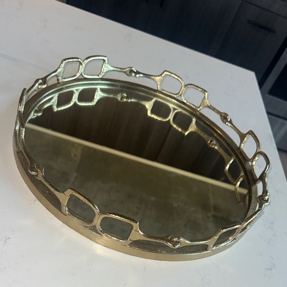 Gold mirrored tray! 15inchx 15inch - Picture 1 of 4
